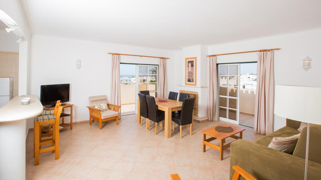 Apartamentos Quinta Da Praia アルヴォル エクステリア 写真