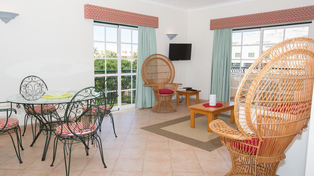 Apartamentos Quinta Da Praia アルヴォル エクステリア 写真